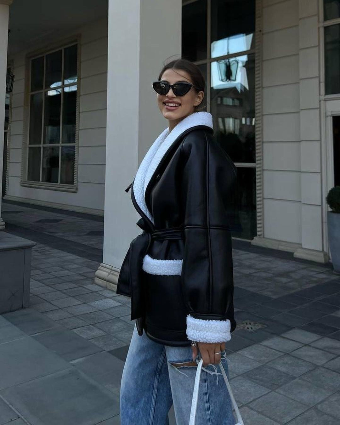 Manteau d'épissage à manches longues en cuir pour femmes